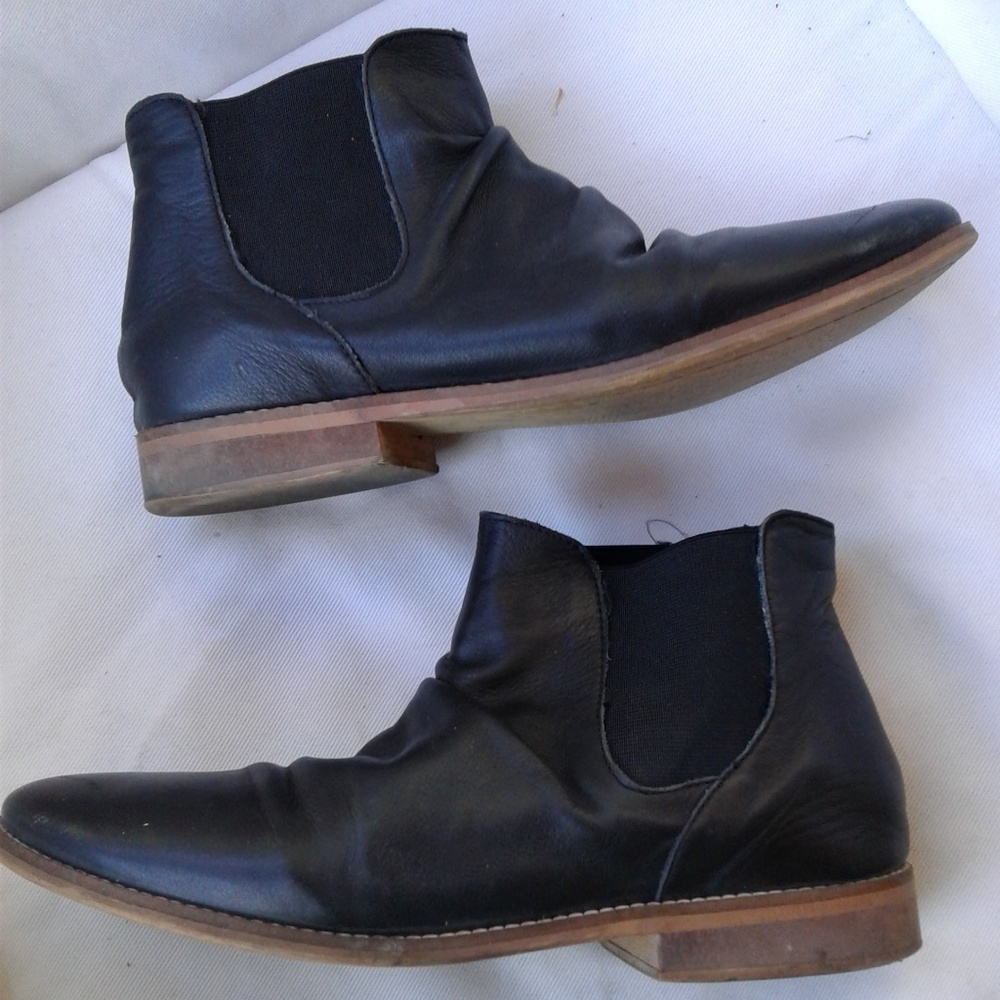 boots - Picture 5 of 6